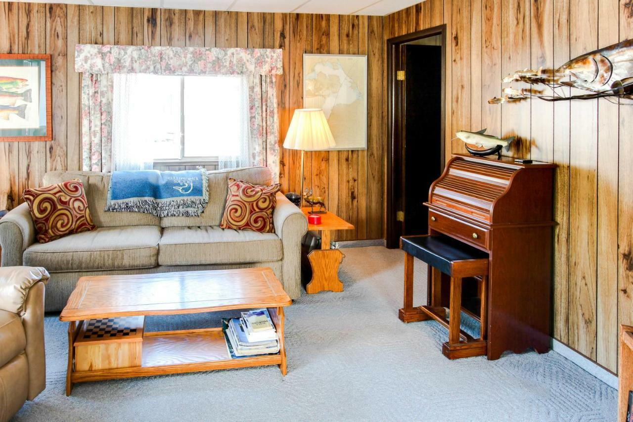 Scenic Bay Float Home Hideaway Athol Dış mekan fotoğraf