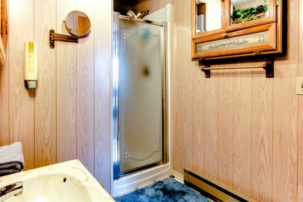 Scenic Bay Float Home Hideaway Athol Dış mekan fotoğraf